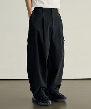 [데일리룸 X 로템버] 벌룬 레그 밀 와이드 카고 팬츠 [BLACK]