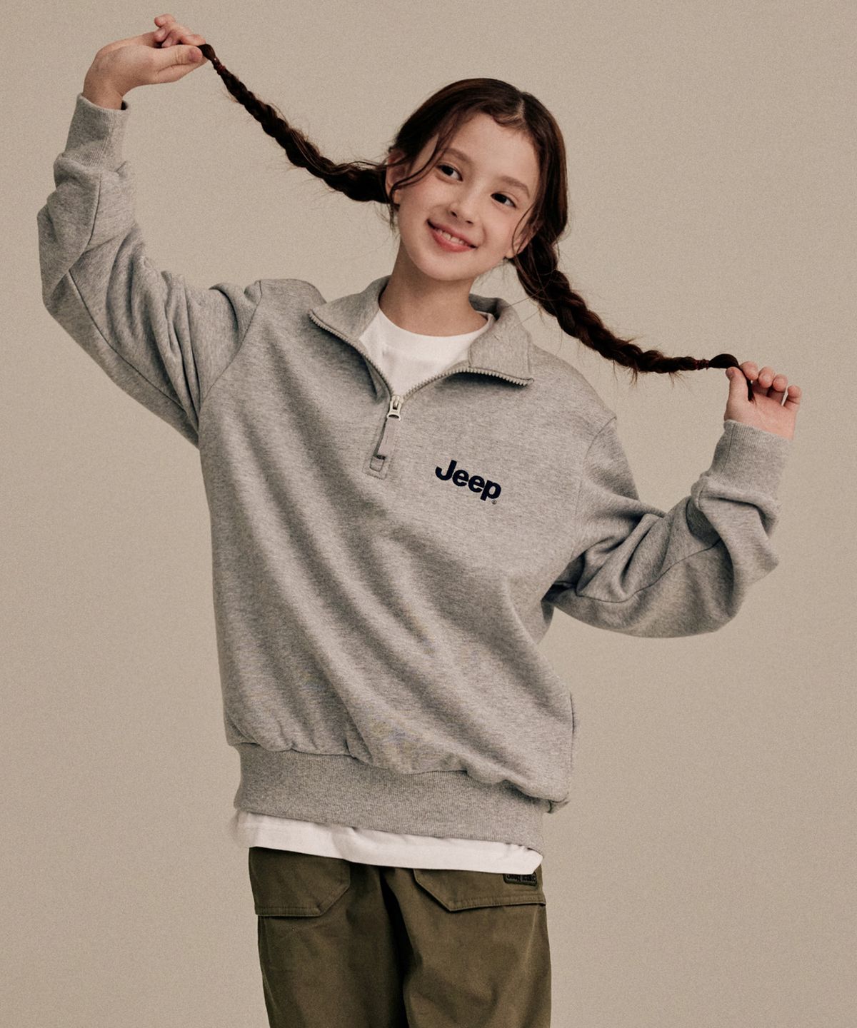 지프키즈(JEEPKIDS) M-Logo 반넥 집업 맨투맨(KP5TSU833MG)