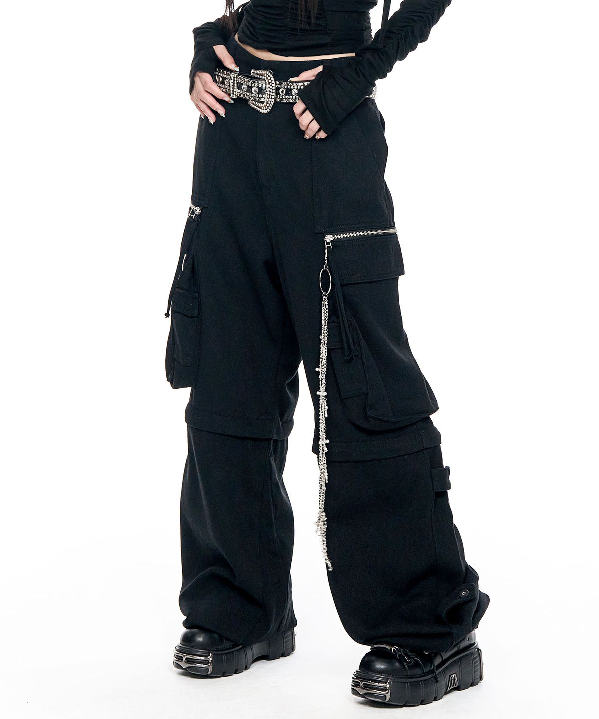 스키즘 인듀싱(SCHISM INDUCING) BIG CARGO PANTS BLACK