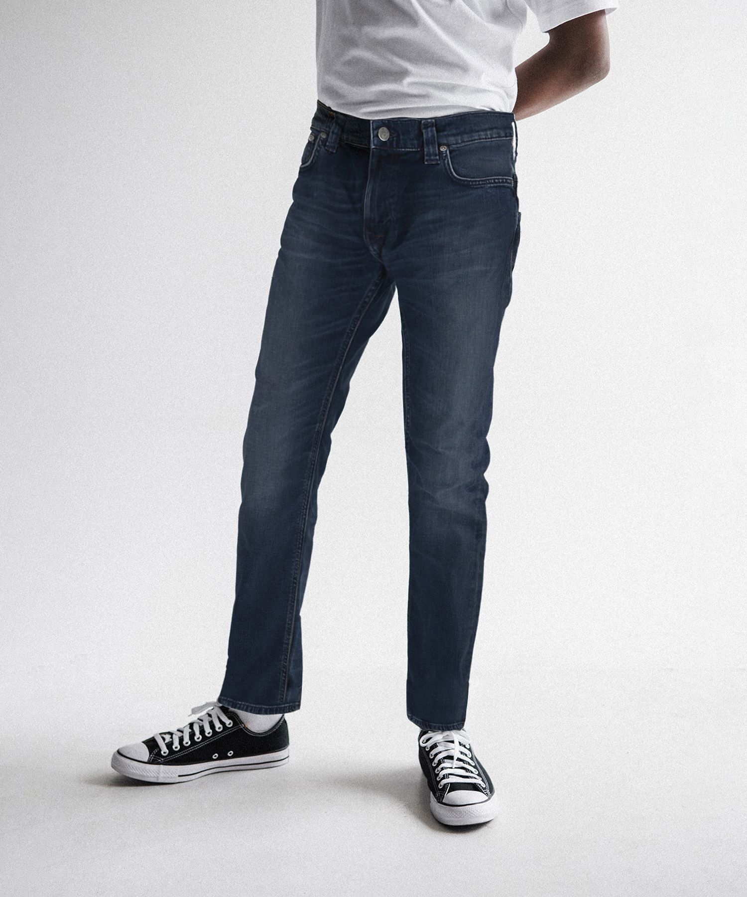 NUDIEJEANS 얇은 진 블랙 위프 인디고