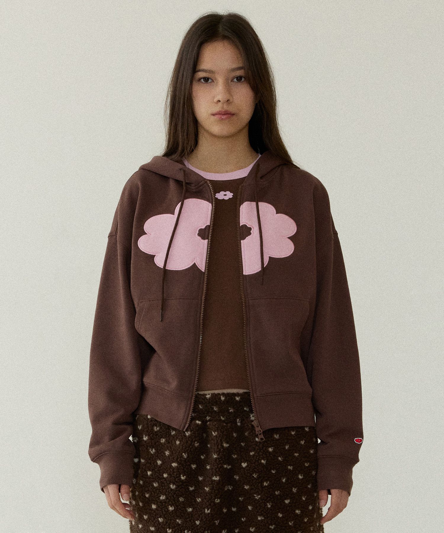 MUSINSA | DAISY SYNDROME FLORAL CROPPED HOODIE ZIP-UP brown