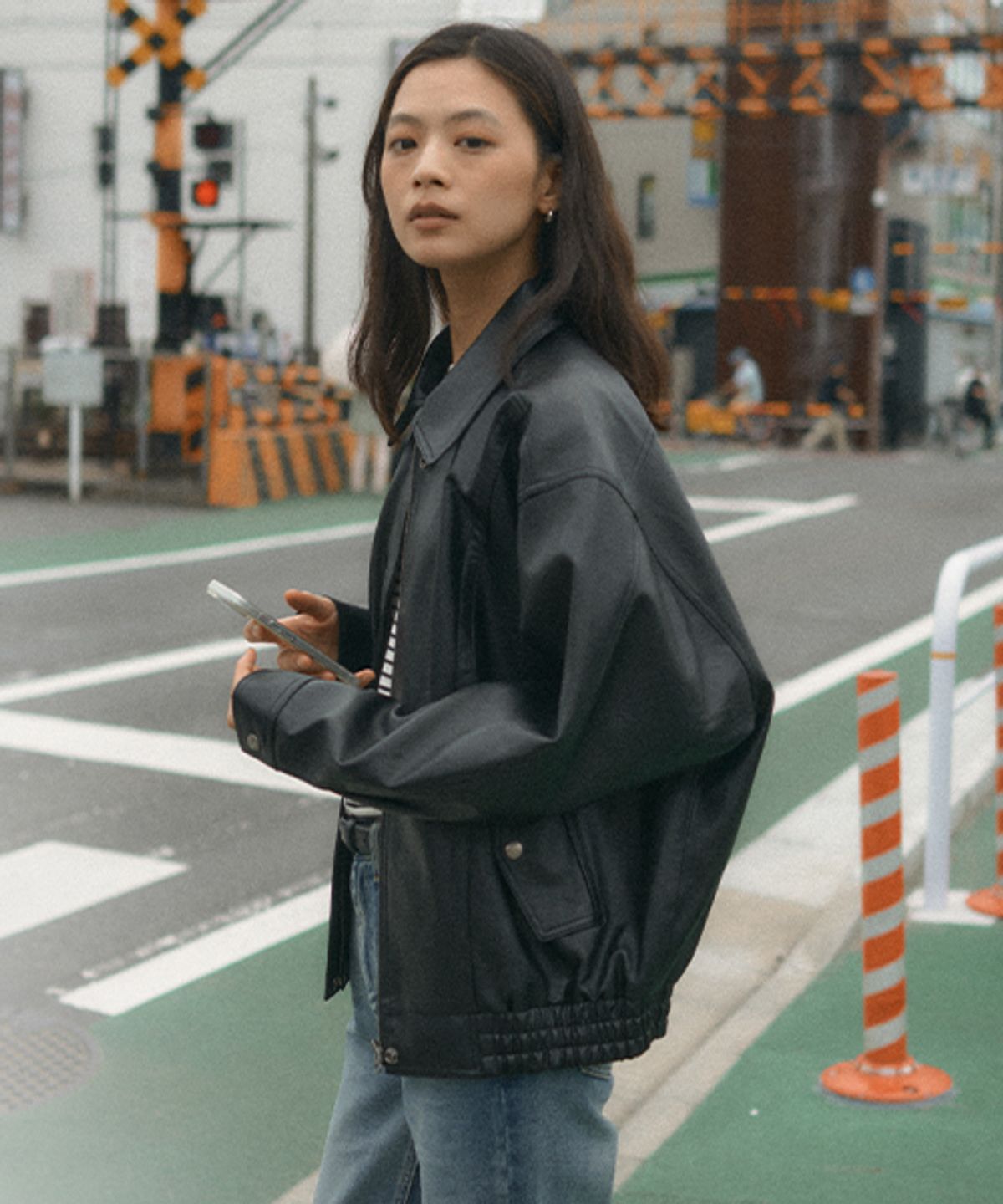 틸아이다이(TILL I DIE) Faux leather overfit jumper_Black