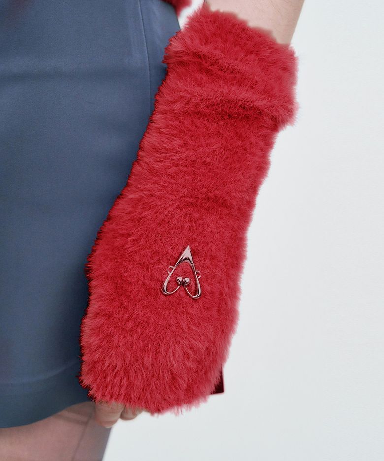 Metal Logo Fur Hand Warmer _ RED