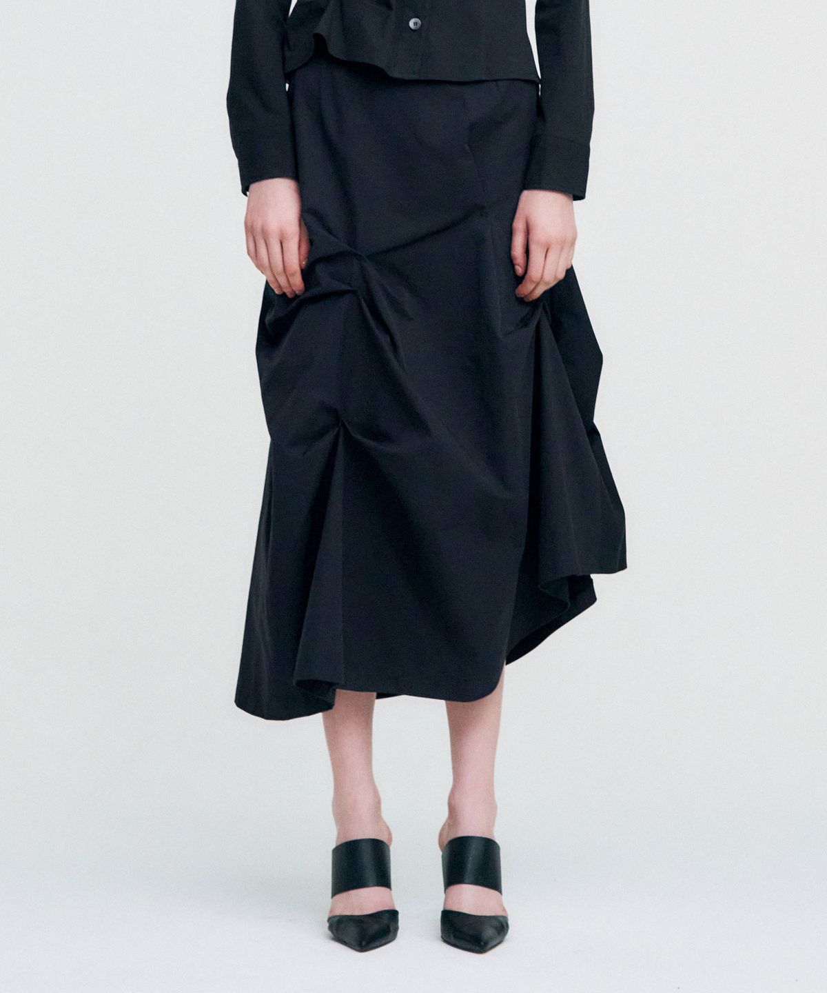 킴지수(KIMZISU) DOZI - Pinched Long Skirt _ BLACK