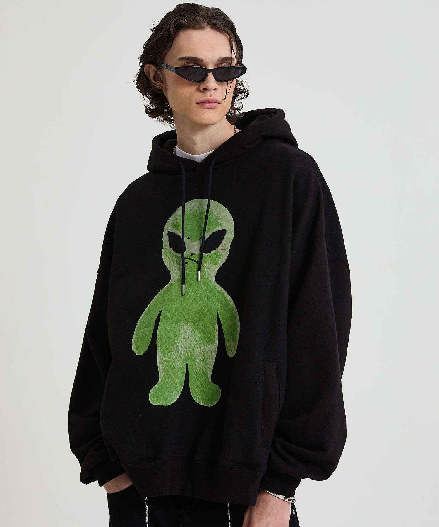 【HOODHOOD】Alien Graphic Overfit Sweatshirt 2色 MUSINSA | HOODHOOD Alien Graphic Overfit Hood BLACK
