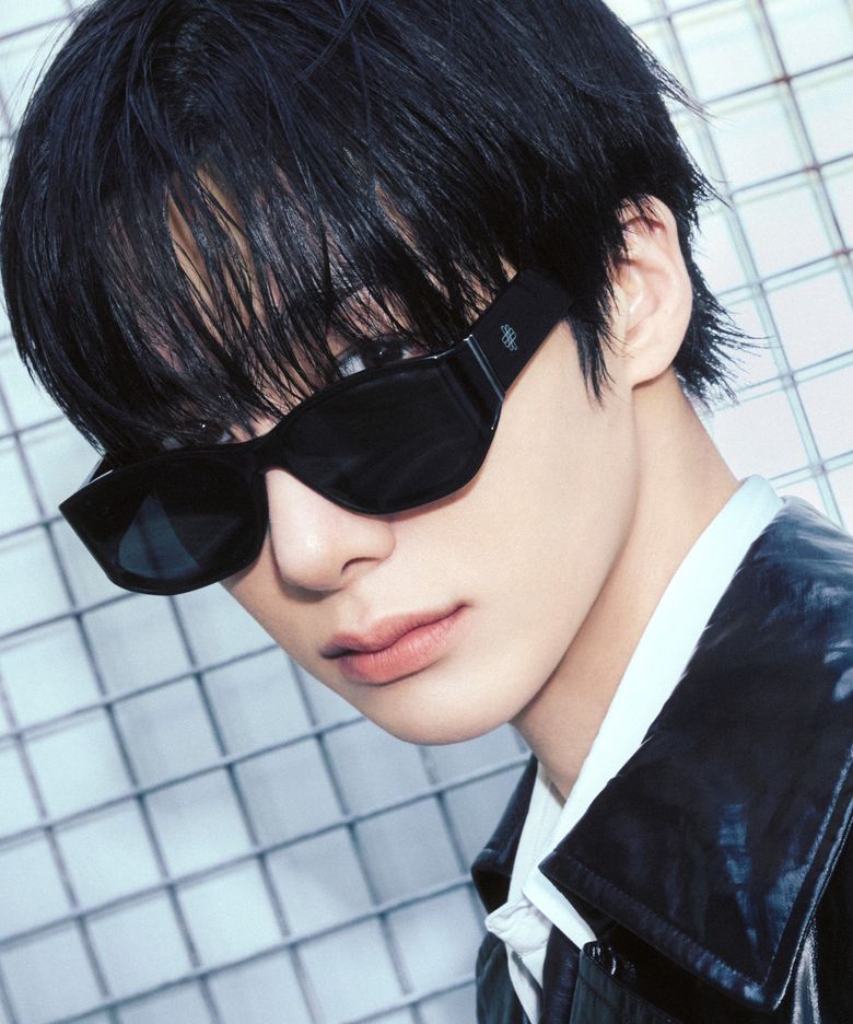 [몬스타엑스 형원 PICK] RC SNOW CRYSTAL NO.1 선글라스 BLACK