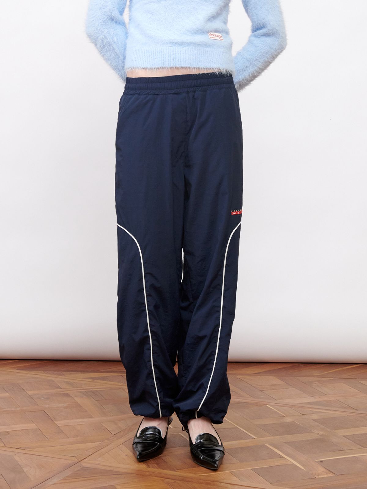기준(KIJUN) Logo Woven Jogger Pants Navy