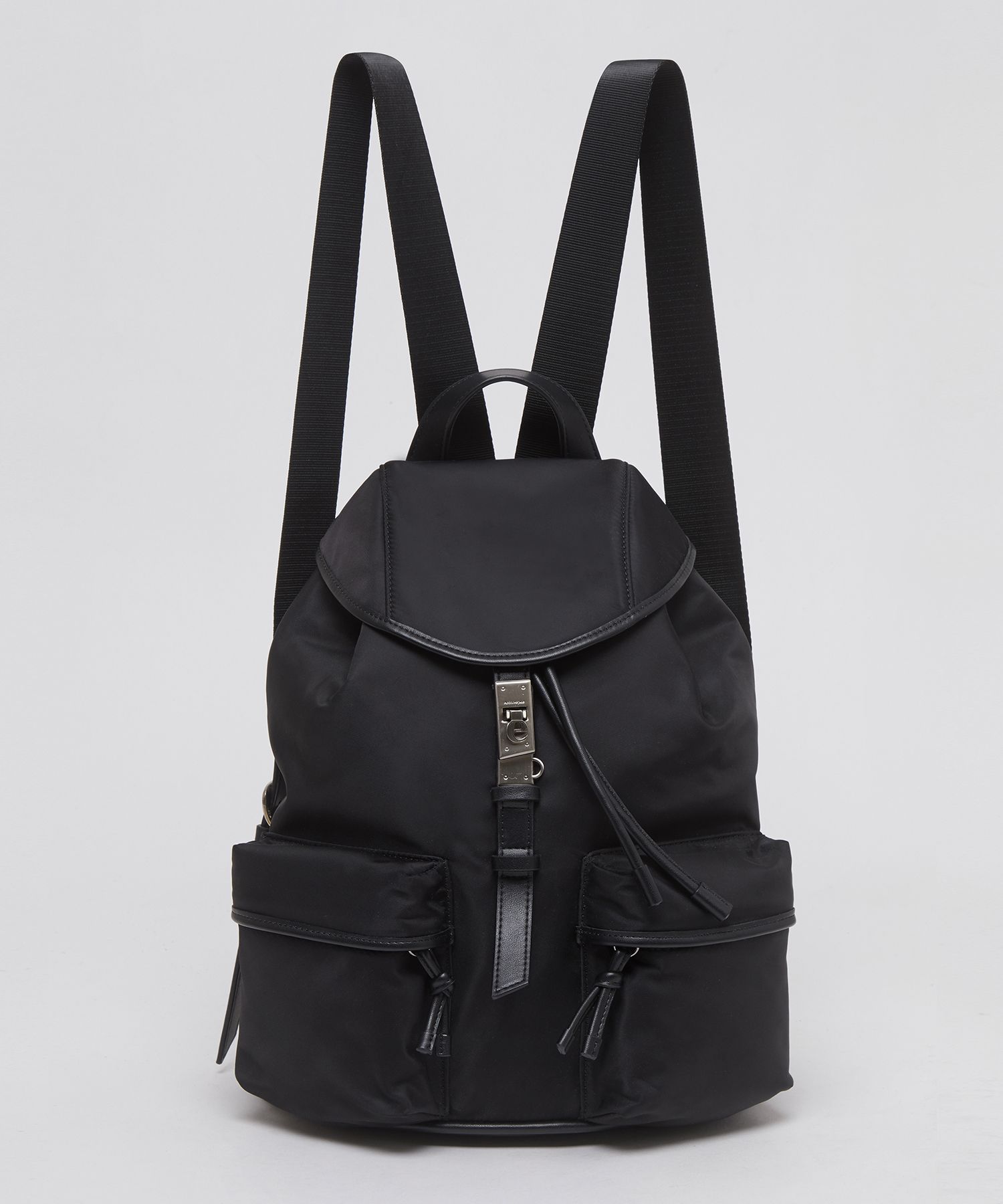 [Archivepke] ★ Clip rucksack (Nylon black) MUSINSA | Archivépke Clip rucksack(Nylon black)_OVBBX25102BLK