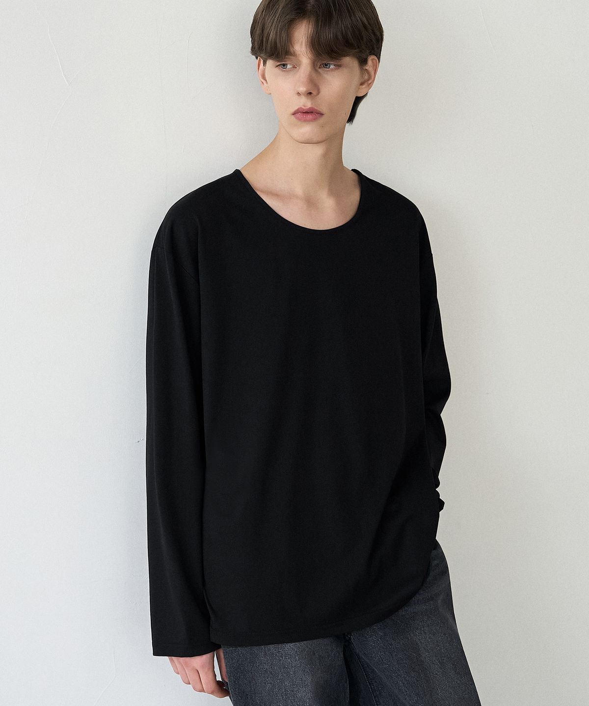 드로우핏(DRAW FIT) 실켓 코튼 U넥 롱슬리브 티셔츠 [BLACK]