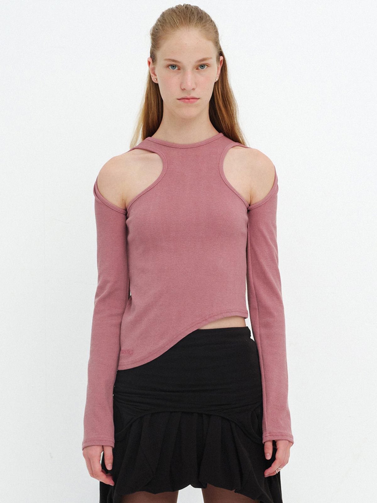 세릭(CERRIC) CUT-OUT UNBALANCE TOP / PINK