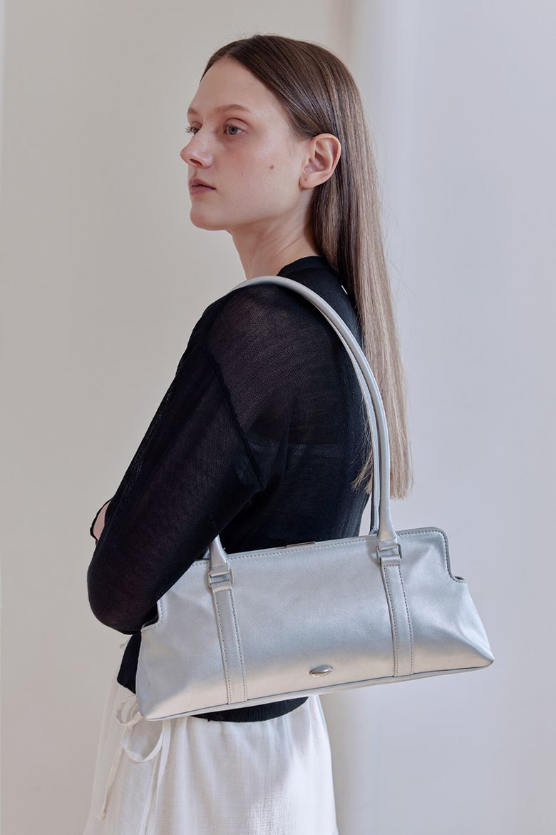 FRAME SHOULDER BAG (SILVER)