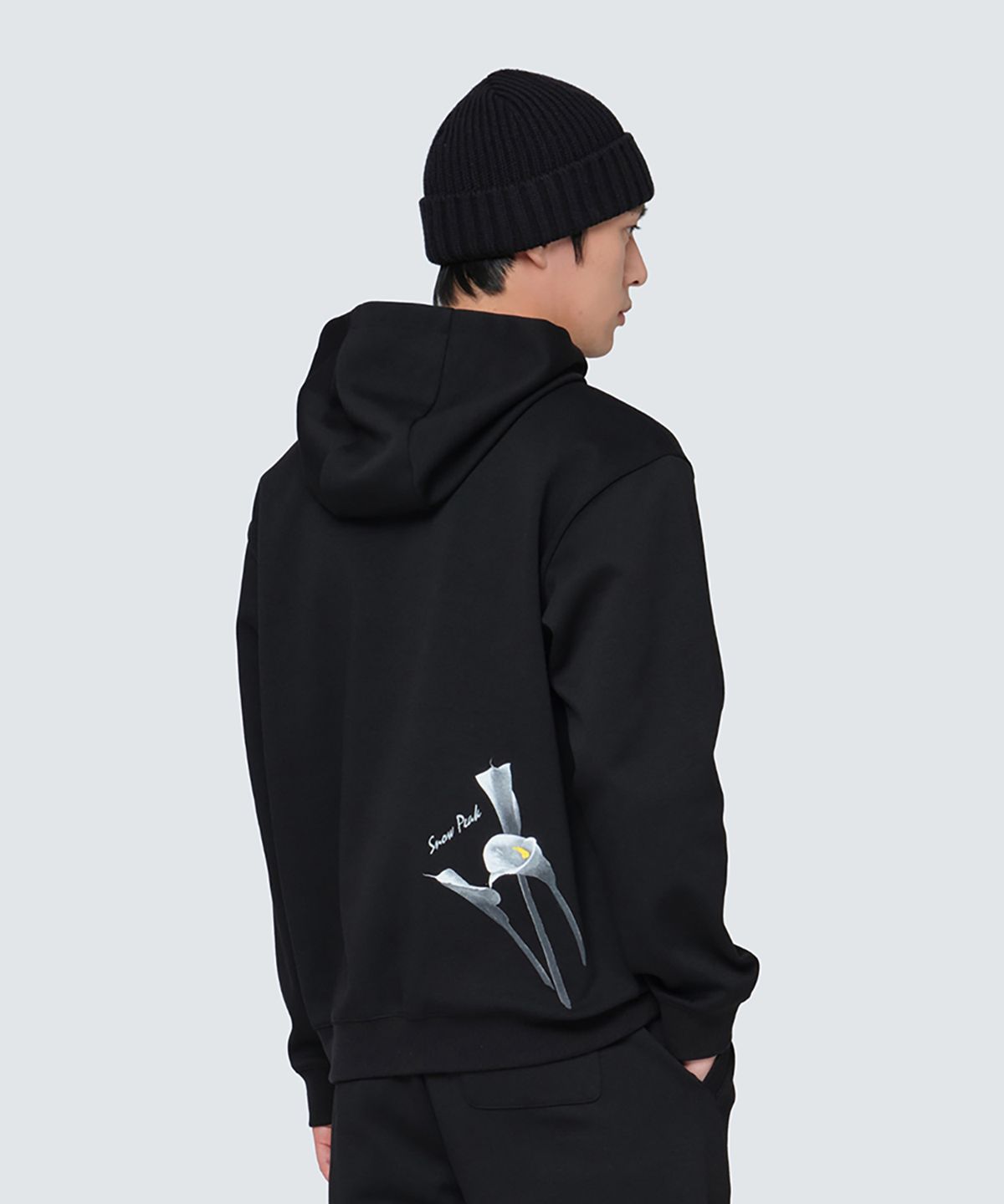 스노우피크 어패럴(SNOWPEAK APPAREL) 카라 그래픽 후드 티셔츠 (S24FMFHD34) Black