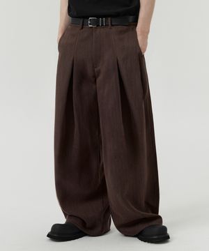 울 라이크 인버티드 턱 헤링본 와이드 팬츠 (BROWN)