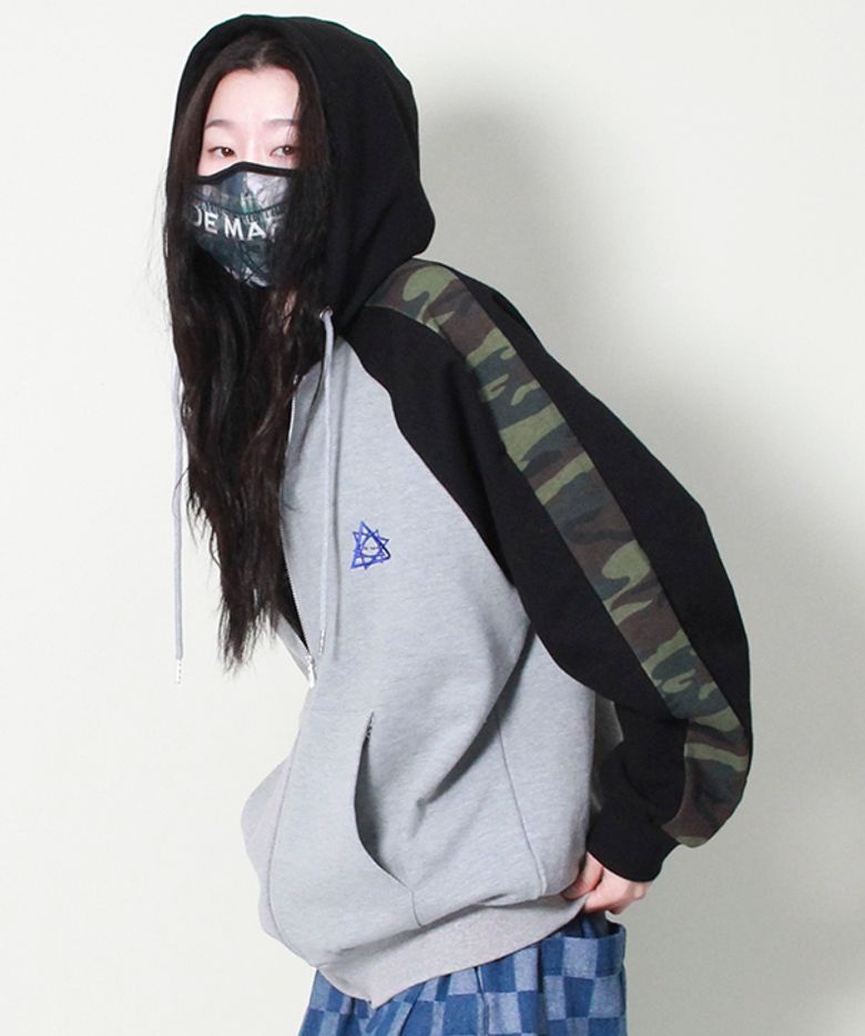 카모 배색 후드 집업 그레이
