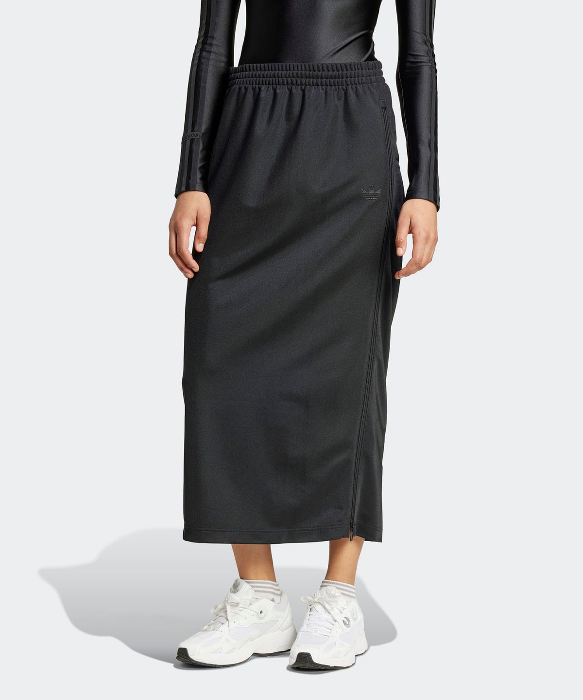 아디다스(ADIDAS) 파이어버드 집업 맥시 스커트 - 블랙 / IW5518