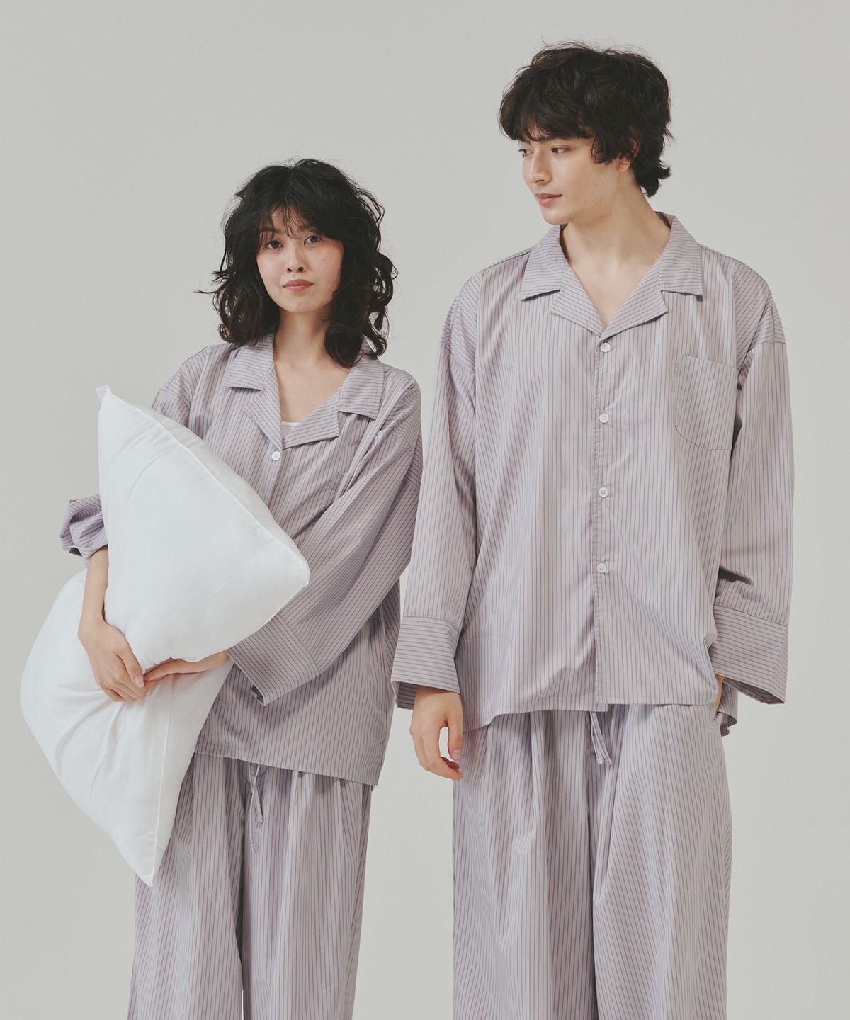 오끼뜨(OGGITT) (uni)도미토리 싱글 펜슬 스트라이프 파자마 그레이