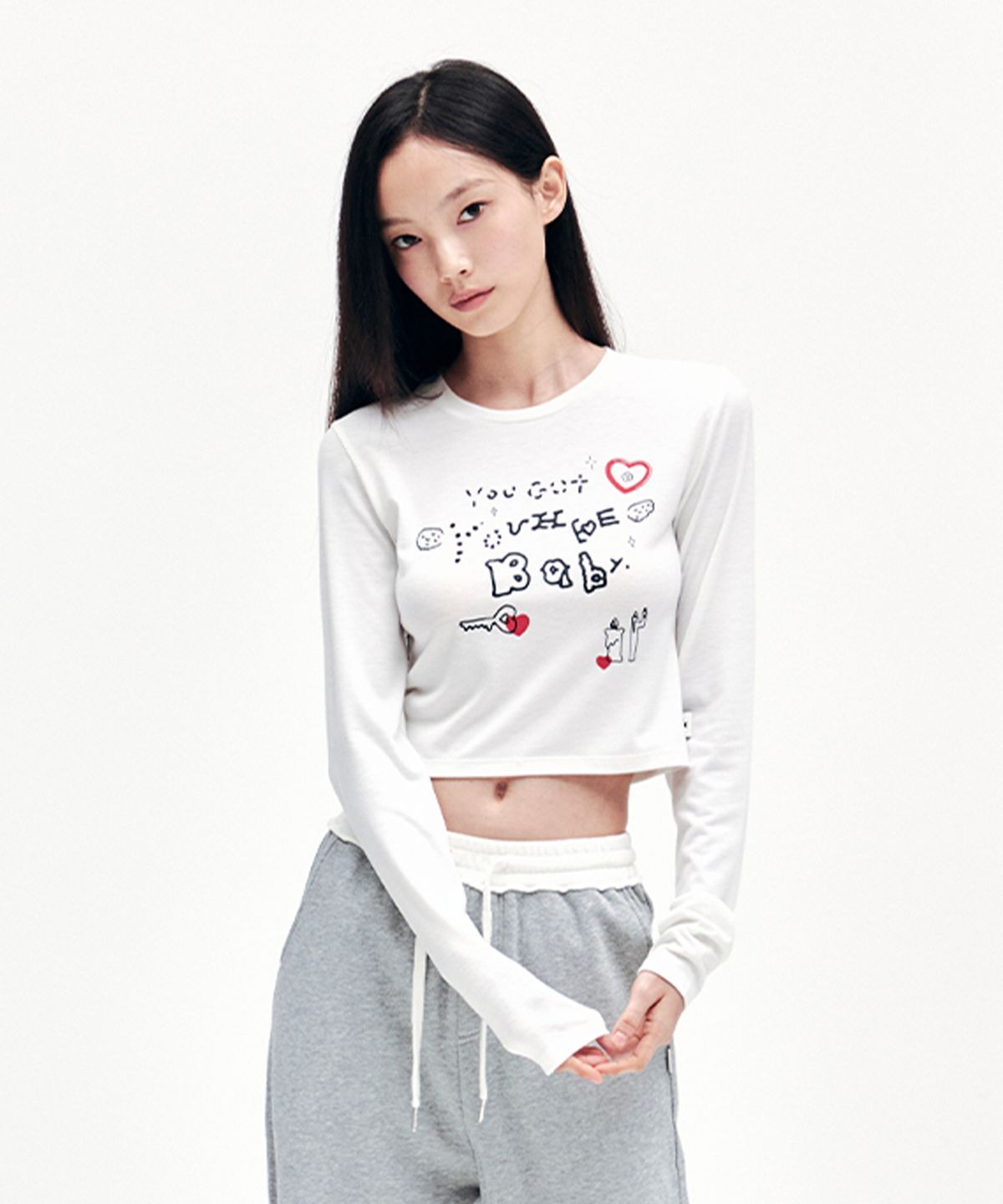 유희(YOUHEE) YOUHEE GRAPHIC LONG SLEEVE WHITE