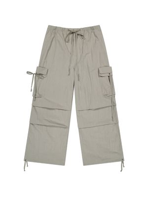STRAP WIDE PARACHUTE PANTS [BEIGE]