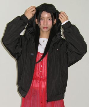 PENDANT FRILL HOODIE WIND JUMPER BLACK