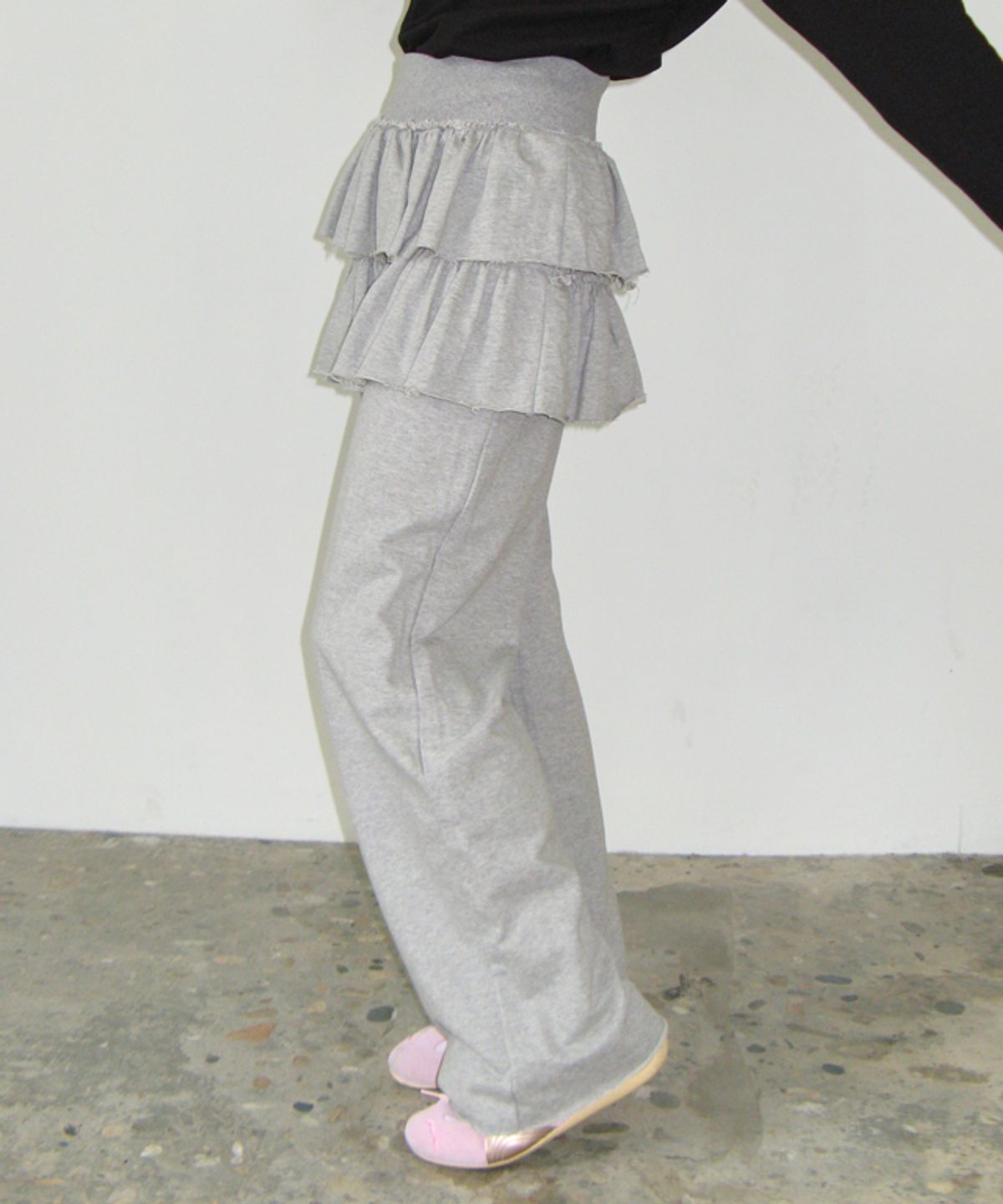 론론(RONRON) CANCAN RUFFLE LAYERED PANTSKIRT MELANGE GREY