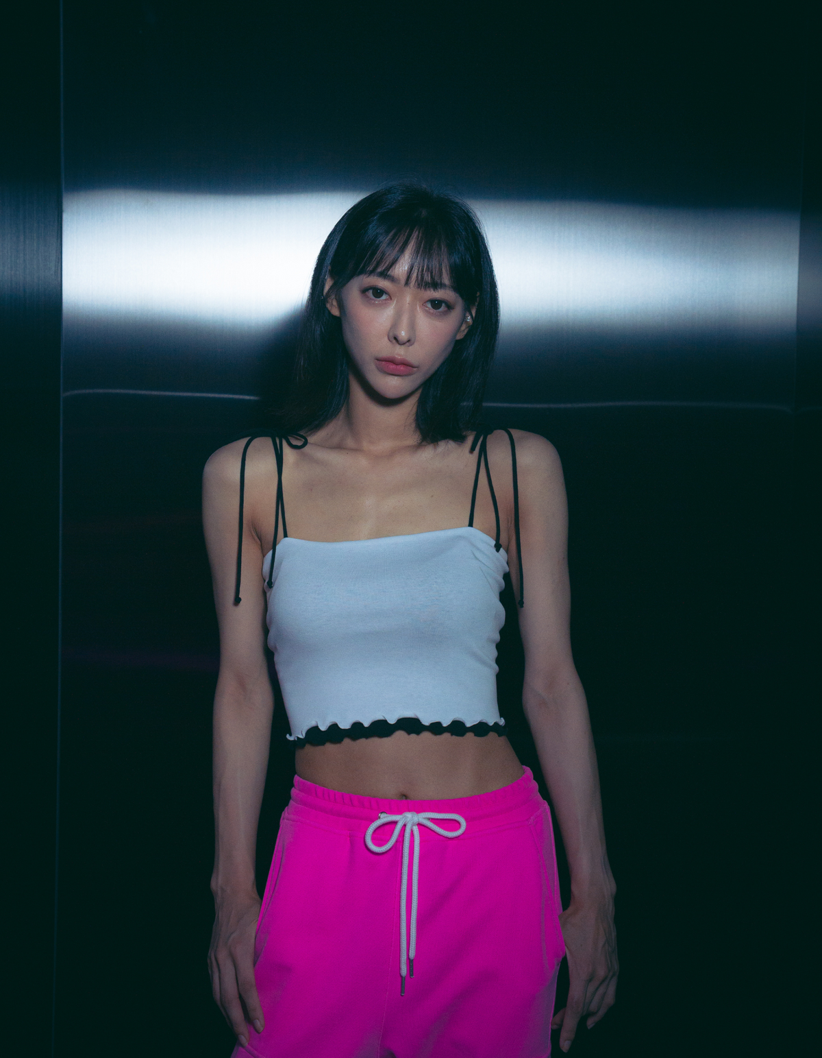 워독(WARDOG) 스파게티 스트랩 레이어드 탱크탑 화이트