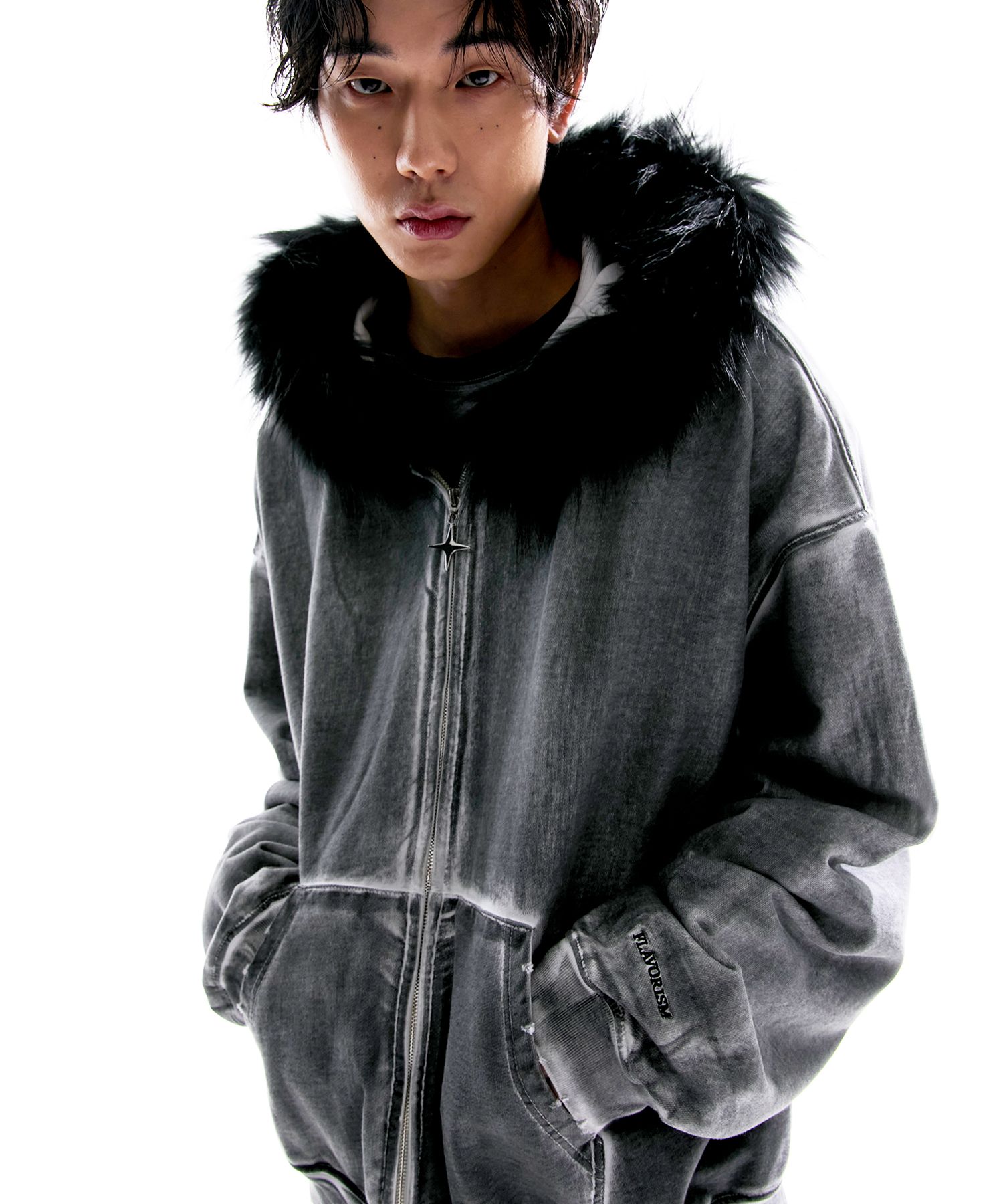 MUSINSA公式 | FLAVORISM Oversized Rivet Fur Zip-Up Hoodie Dirty