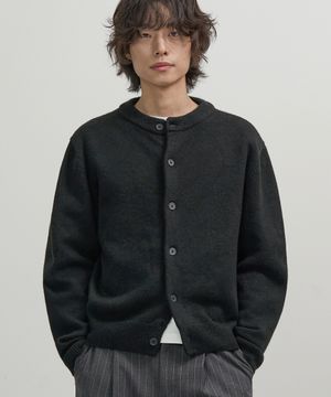 미니멀 버튼 라운드넥 크롭 가디건 (BLACK)