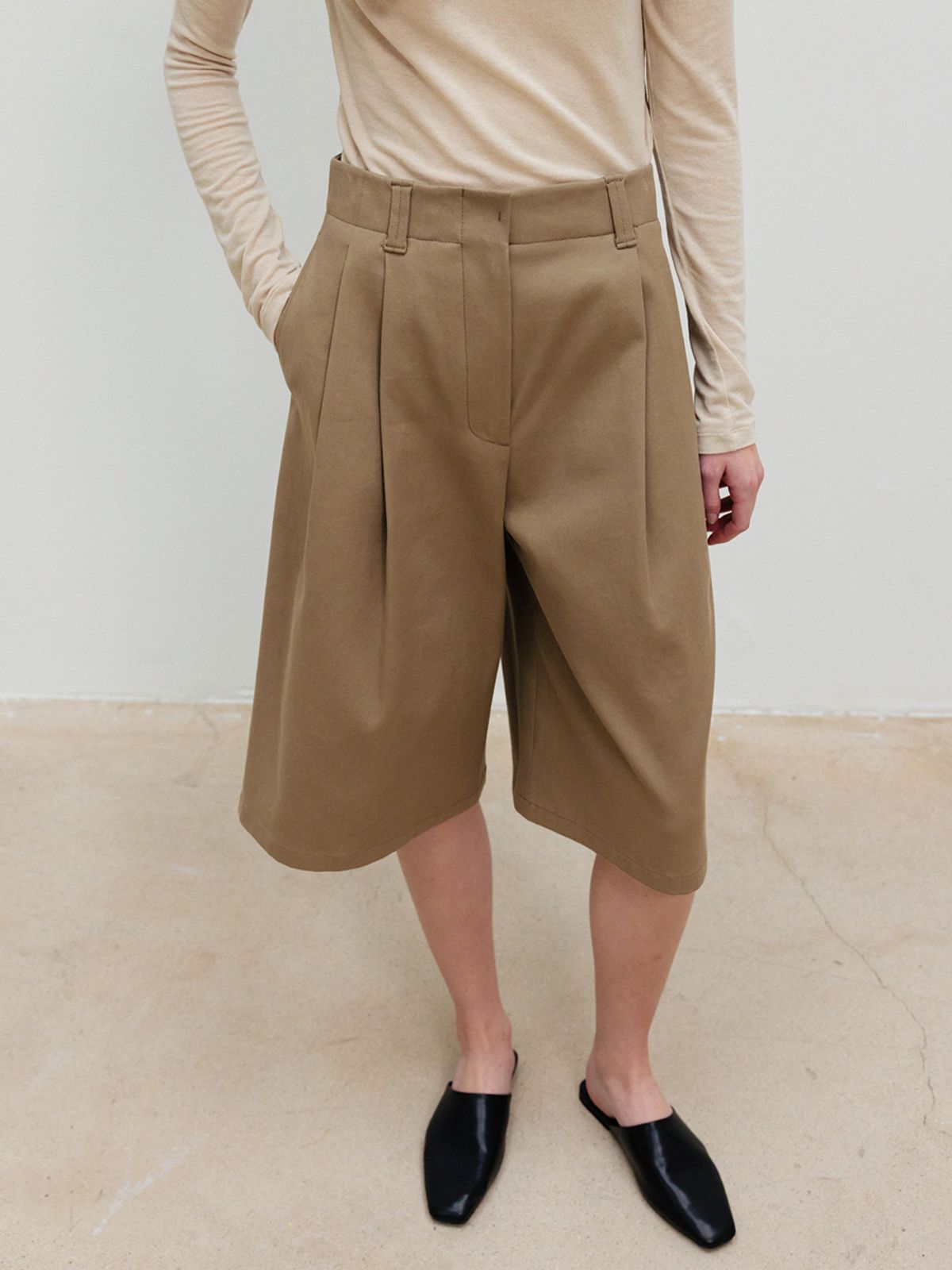 레이스(RRACE) New Bermuda Pants_Mocha