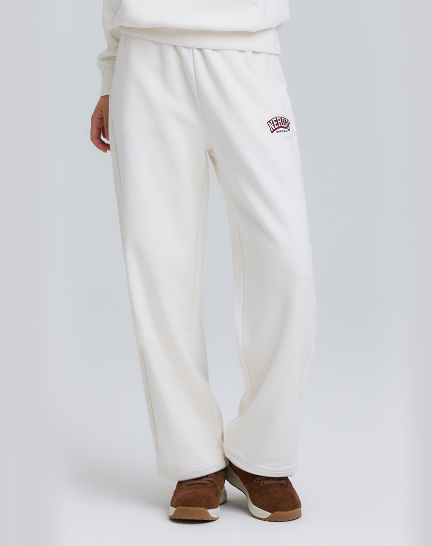 MUSINSA | NDY Mini Arch Logo Sweatpants (Black/Ivory/Navy)