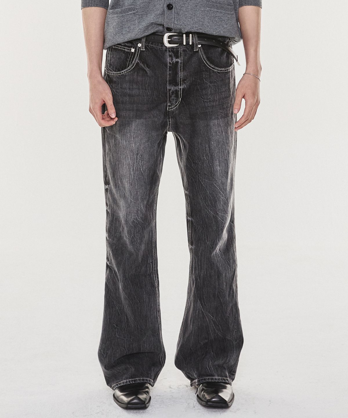 기철(KICHUL) ELECTRICAL BOOT CUT JEANS (BLACK)