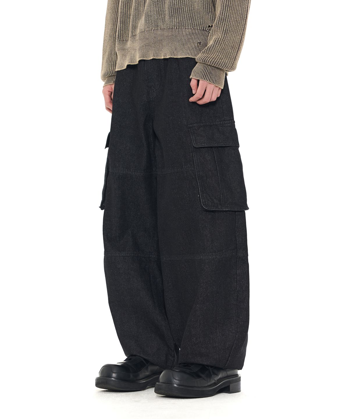 기철(KICHUL) HARDTACK BALLOON DENIM PANTS (BLACK)