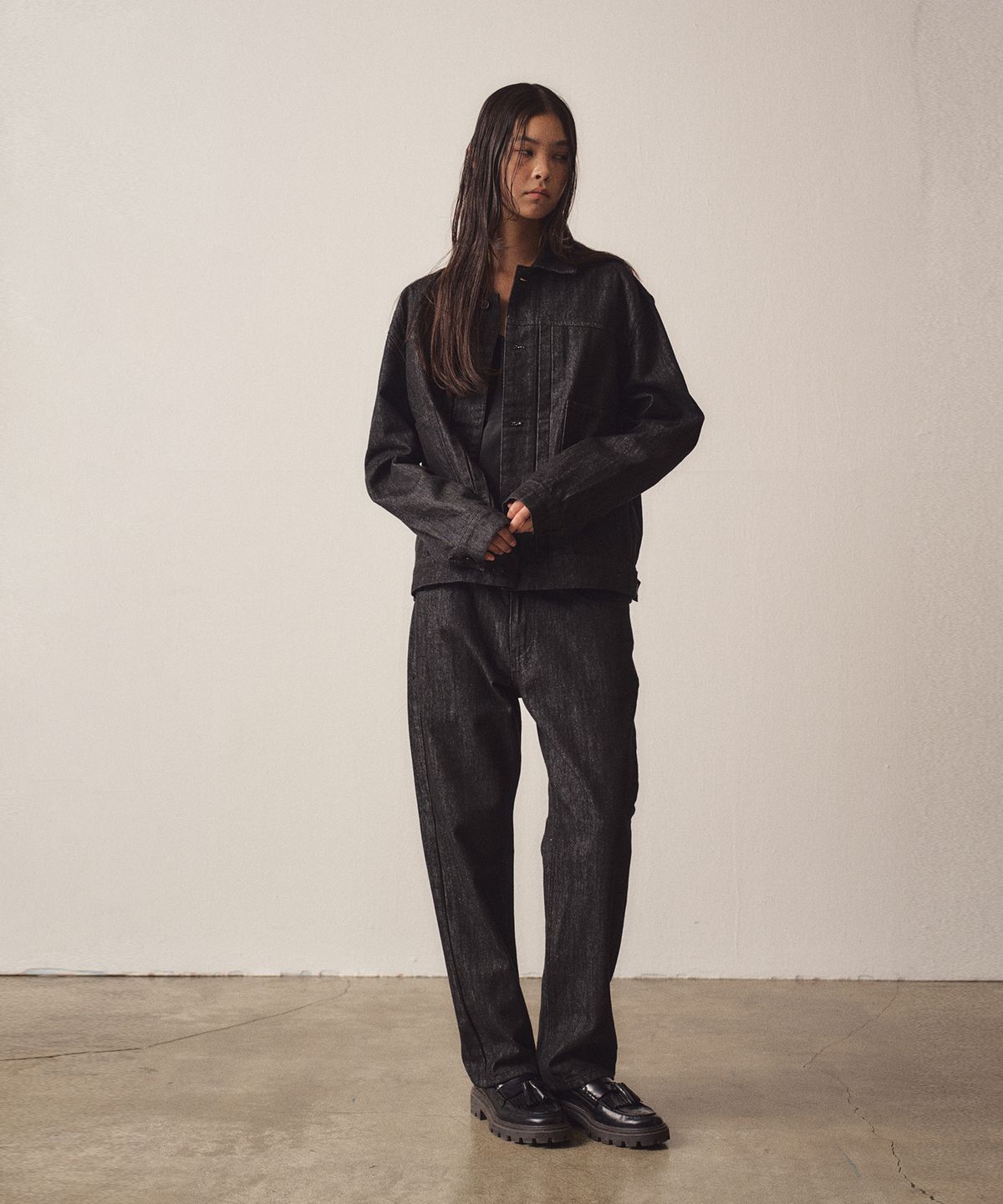 이지오 우먼(EZIO WOMEN) W Black Straight Denim Pants