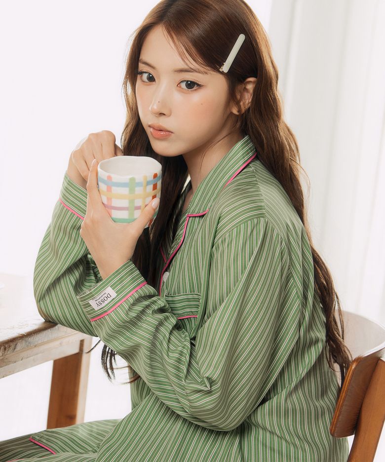 [NMIXX PICK] 실크핏 웬즈데이 긴팔 커플 잠옷 세트