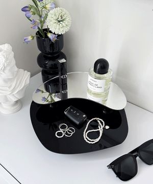 미드센츄리 비정형 아크릴 트레이 2종