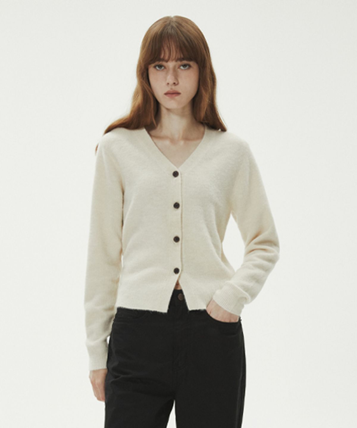 레이디 볼륨(LADY VOLUME) V-NECK WOOL BUTTON KNIT CARDIGAN_BEIGE
