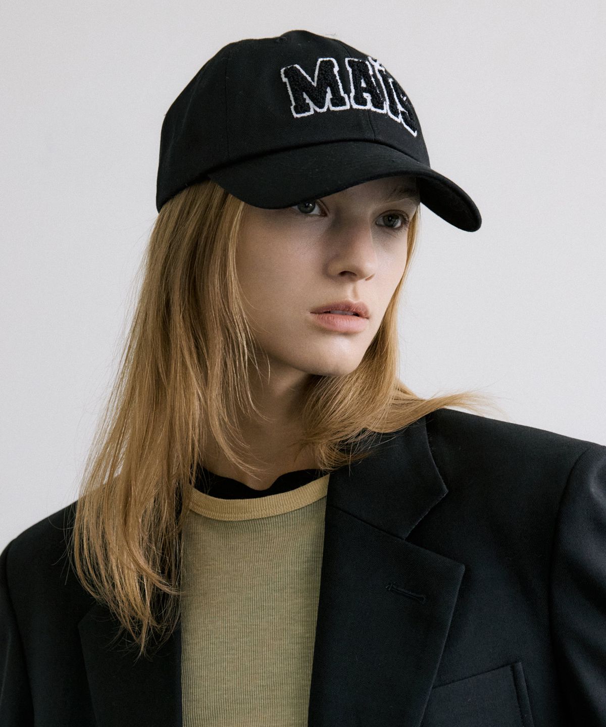 마이스(MAIS) SIGNATURE BOUCLE LOGO BALL CAP / BLACK