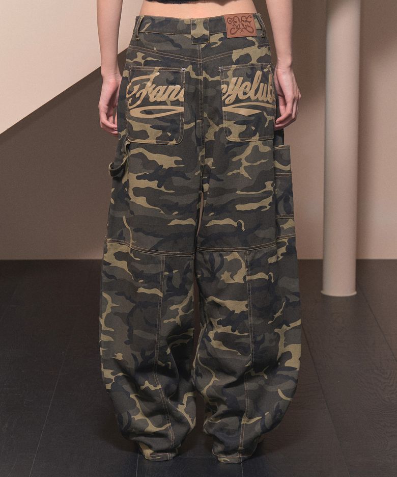 카펜더 레터링 데님 팬츠 (KHAKI CAMO)_F24ZD884