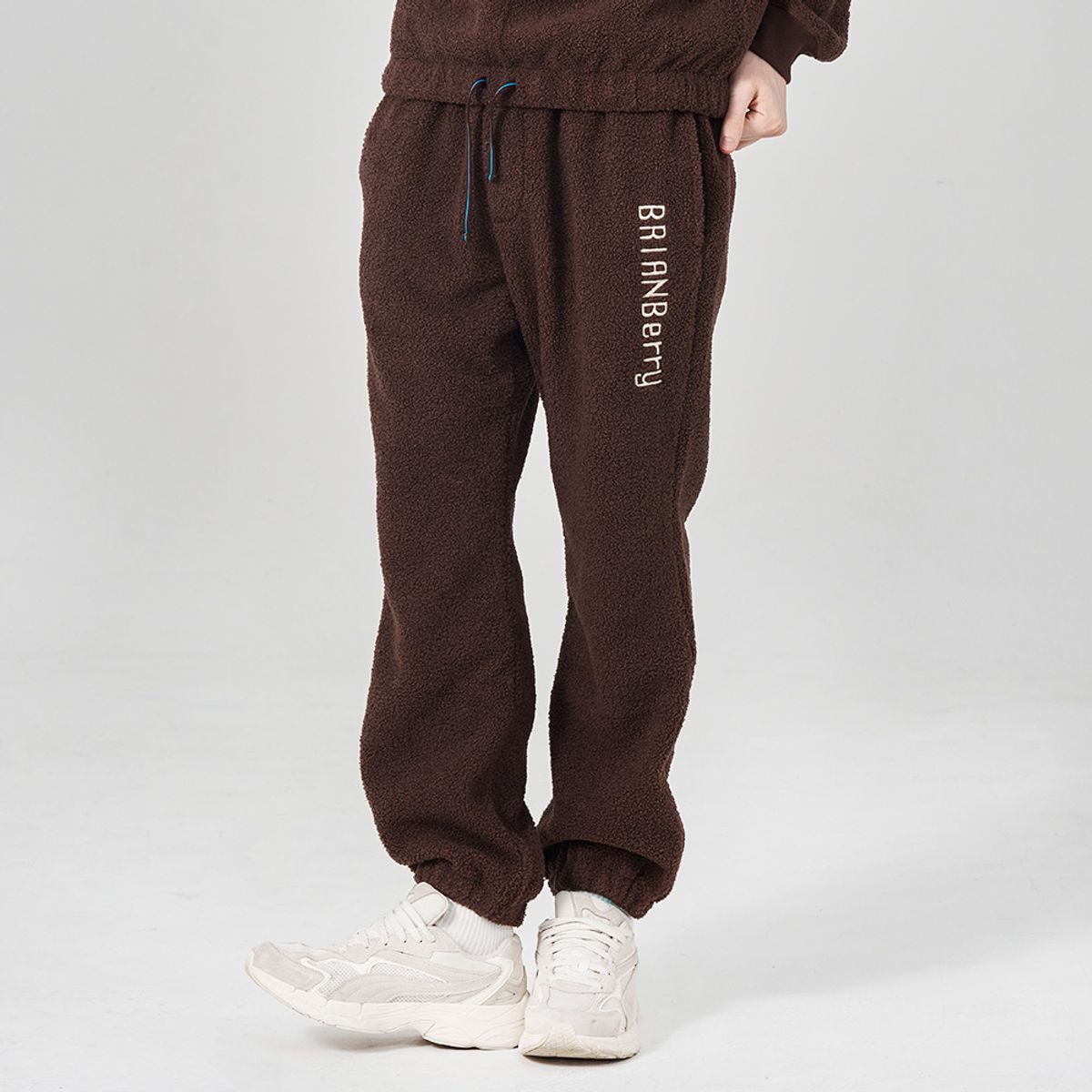 브라이언베리(BRIAN BERRY) BERRYMAN SIGNATURE COMFIT PANTS_DARK BROWN