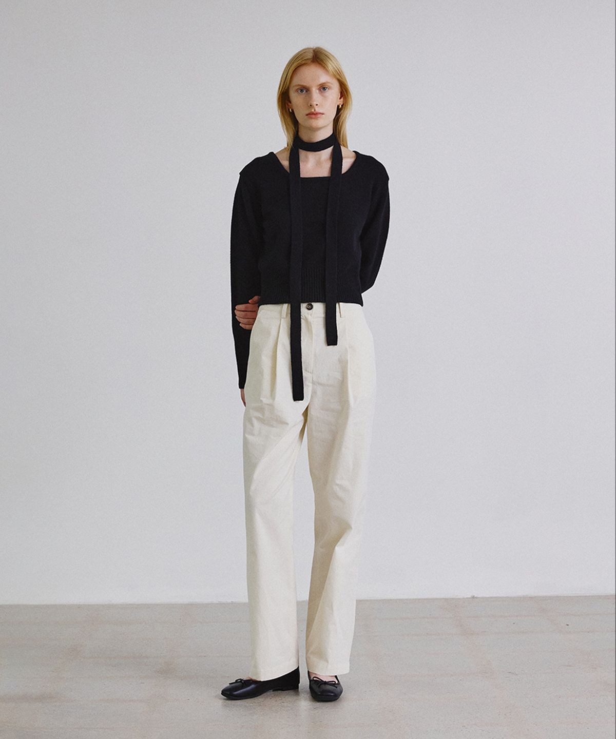 스텝어라운드(STEP AROUND) Washed tuck straight cotton pants_CREAM