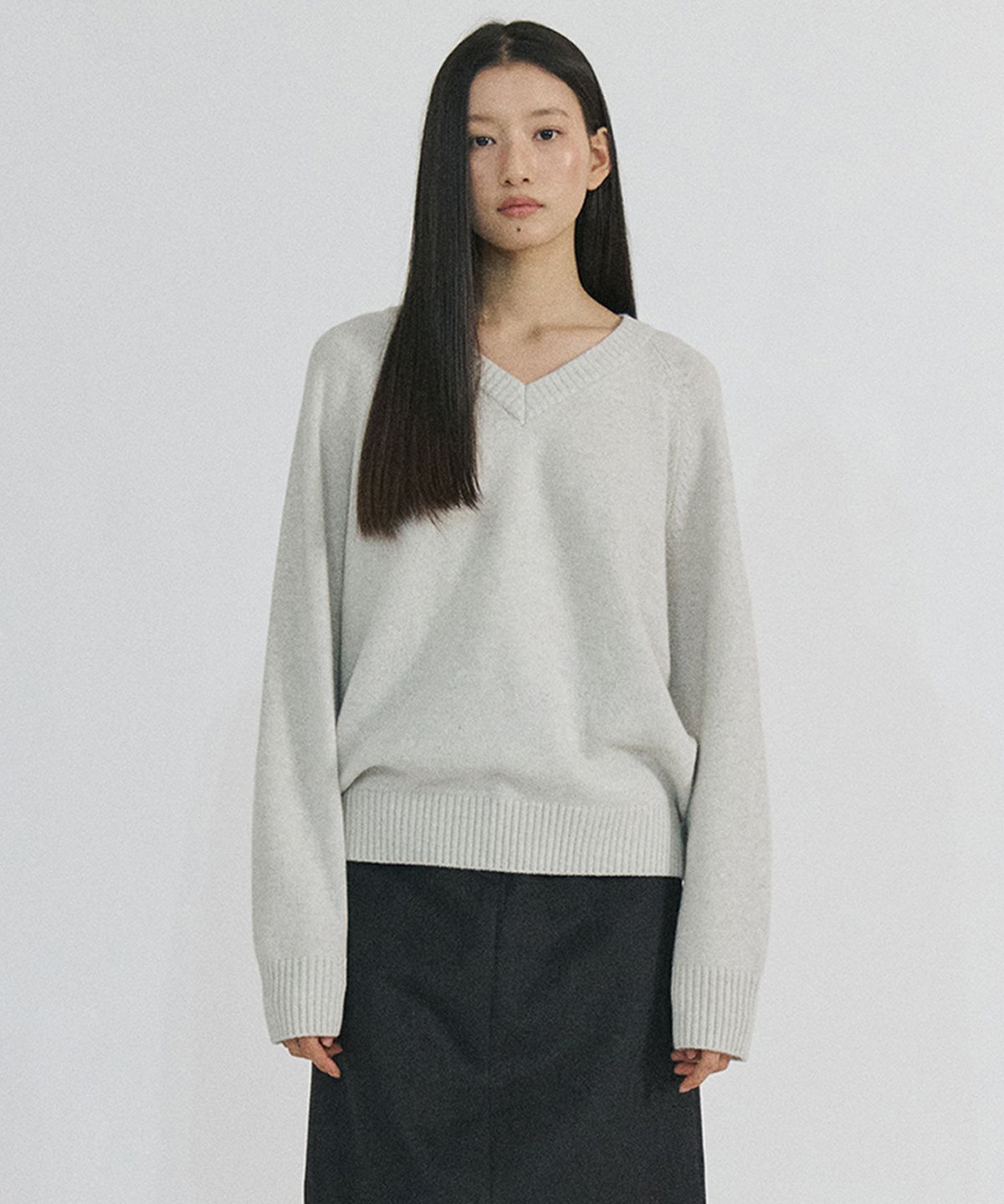 스텝어라운드(STEP AROUND) Cashmere reglan v neck knit_LIGHT GREY