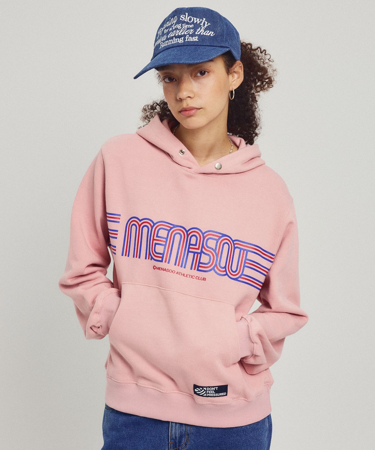 미나수(MENASOO) Menasoo Stripe Logo Hoodie_Pink