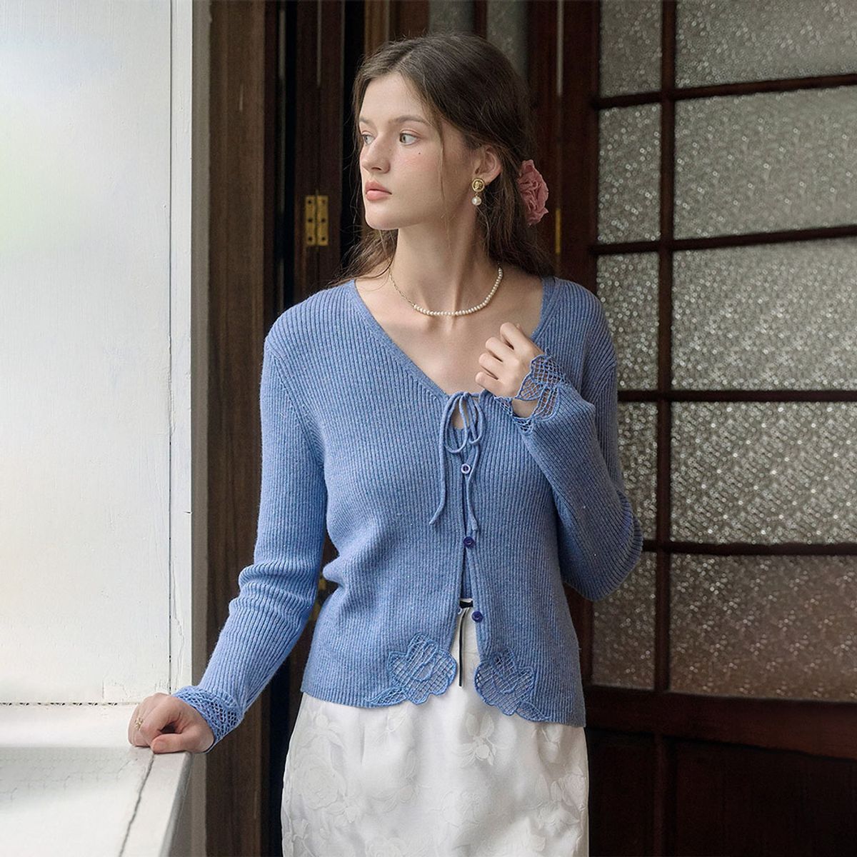 심플레트로(SIMPLE RETRO) SR_Embroidered wool cardigan_BLUE