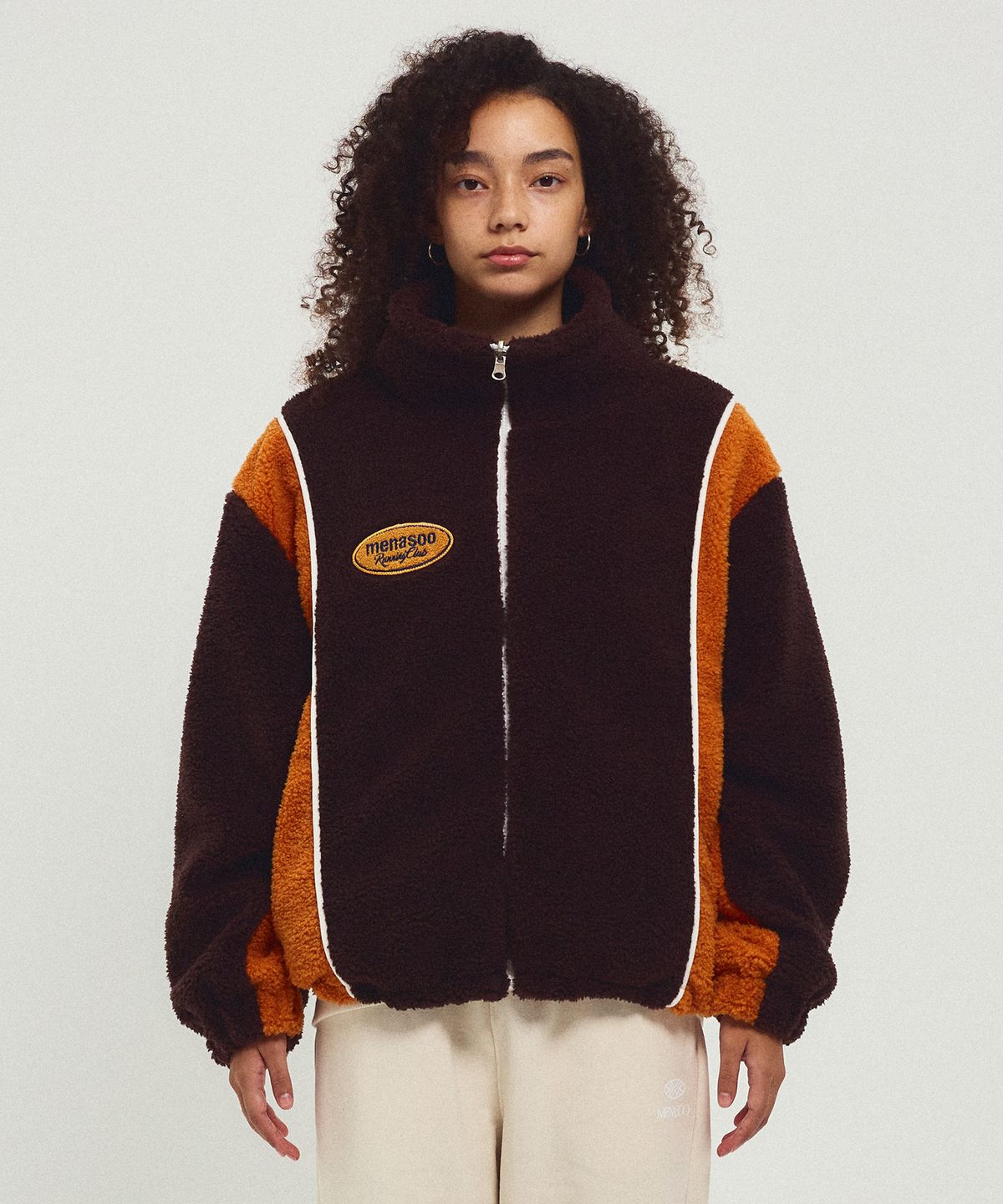 미나수(MENASOO) Fleece Color Reversible Jumper_Brown