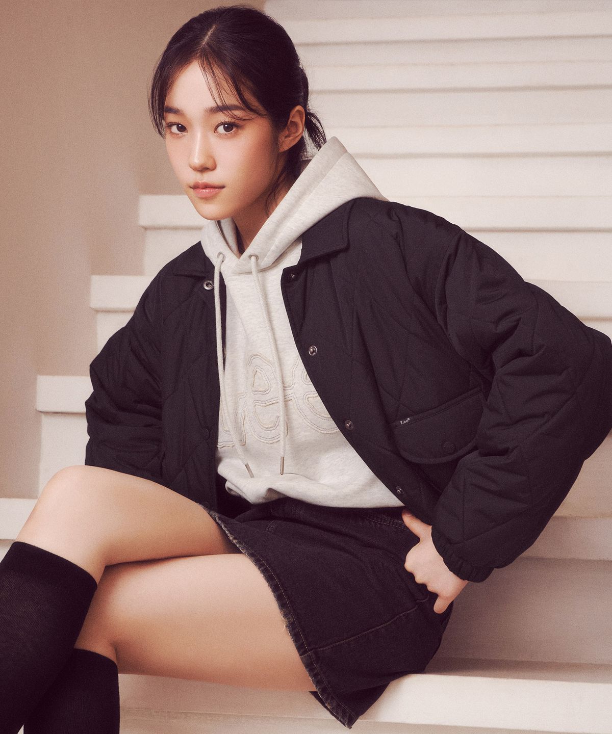 리(LEE) 우먼 크롭 퀼팅 점퍼 블랙