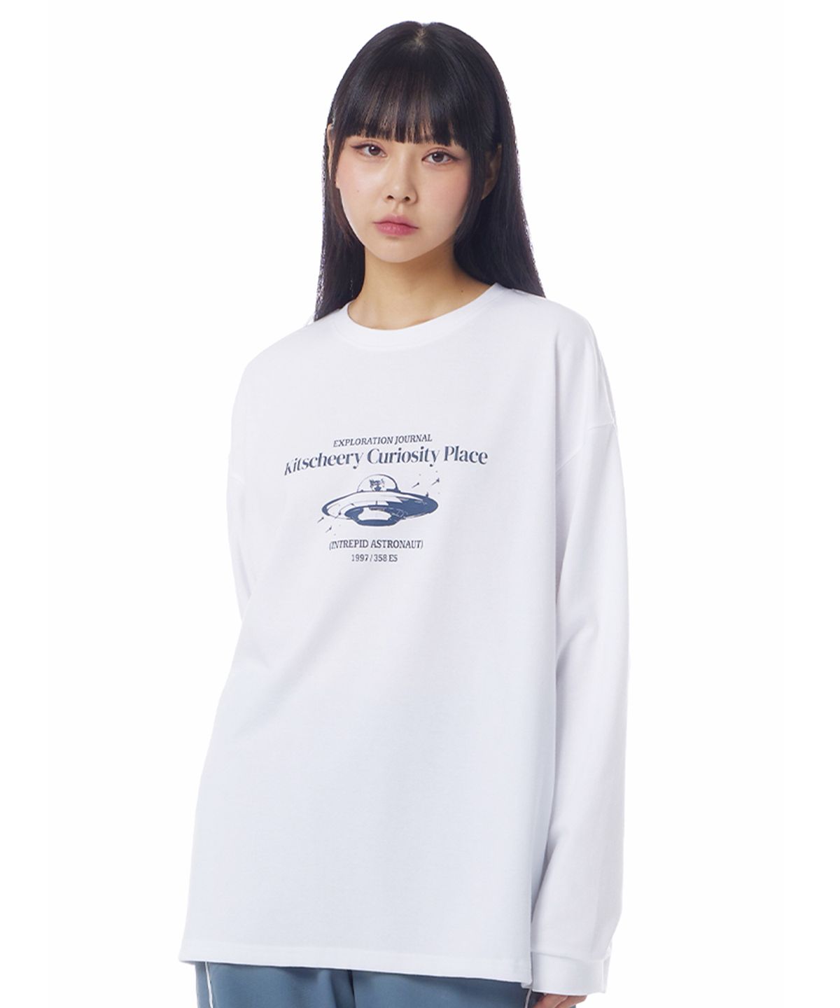 키치어리(KITSCHEERY) Space Cat Long Sleeve (White)