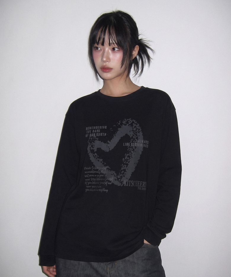 Leaf Heart Long Sleeve (Black)