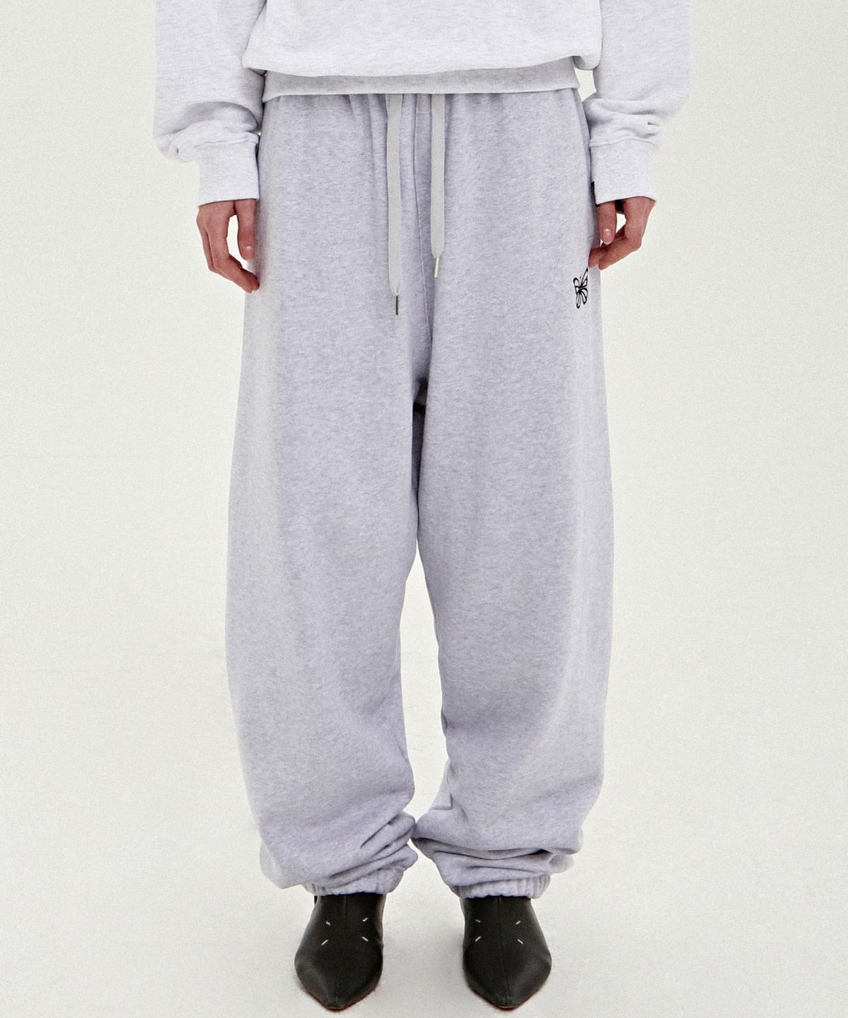 닉앤니콜(NICK&NICOLE) BUTTERFLY WIDE QUALITY PANTS_GRAY