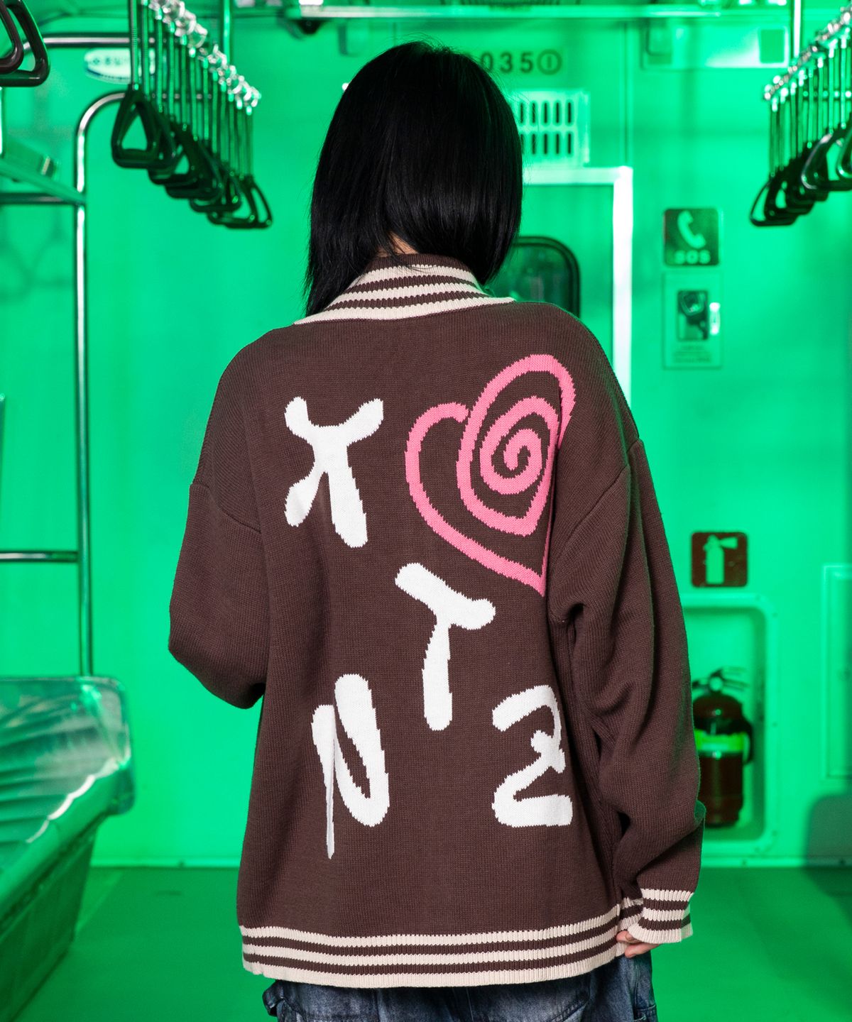 엑스톤즈(XTONZ) XTK117 르브론 트랙 니트 집업 (BROWN)