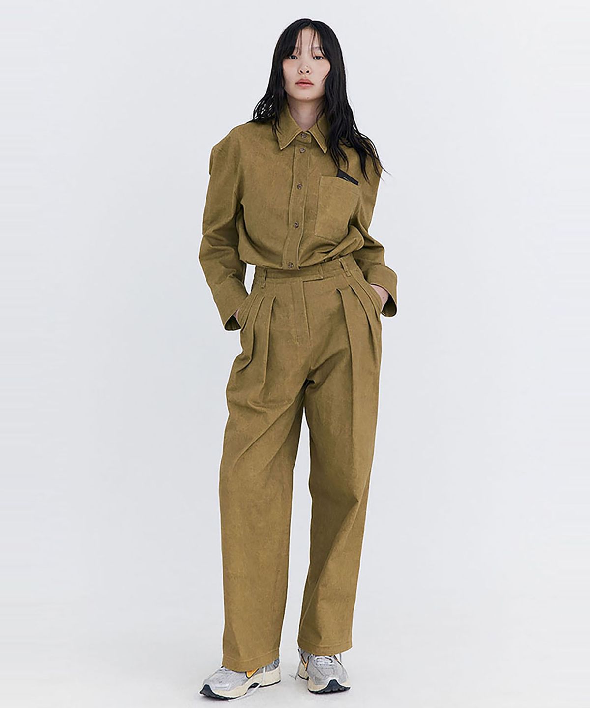 분더캄머(WNDERKAMMER) Open Point Washed Shirt_Khaki(오픈 포인트 워싱 셔츠_카키)