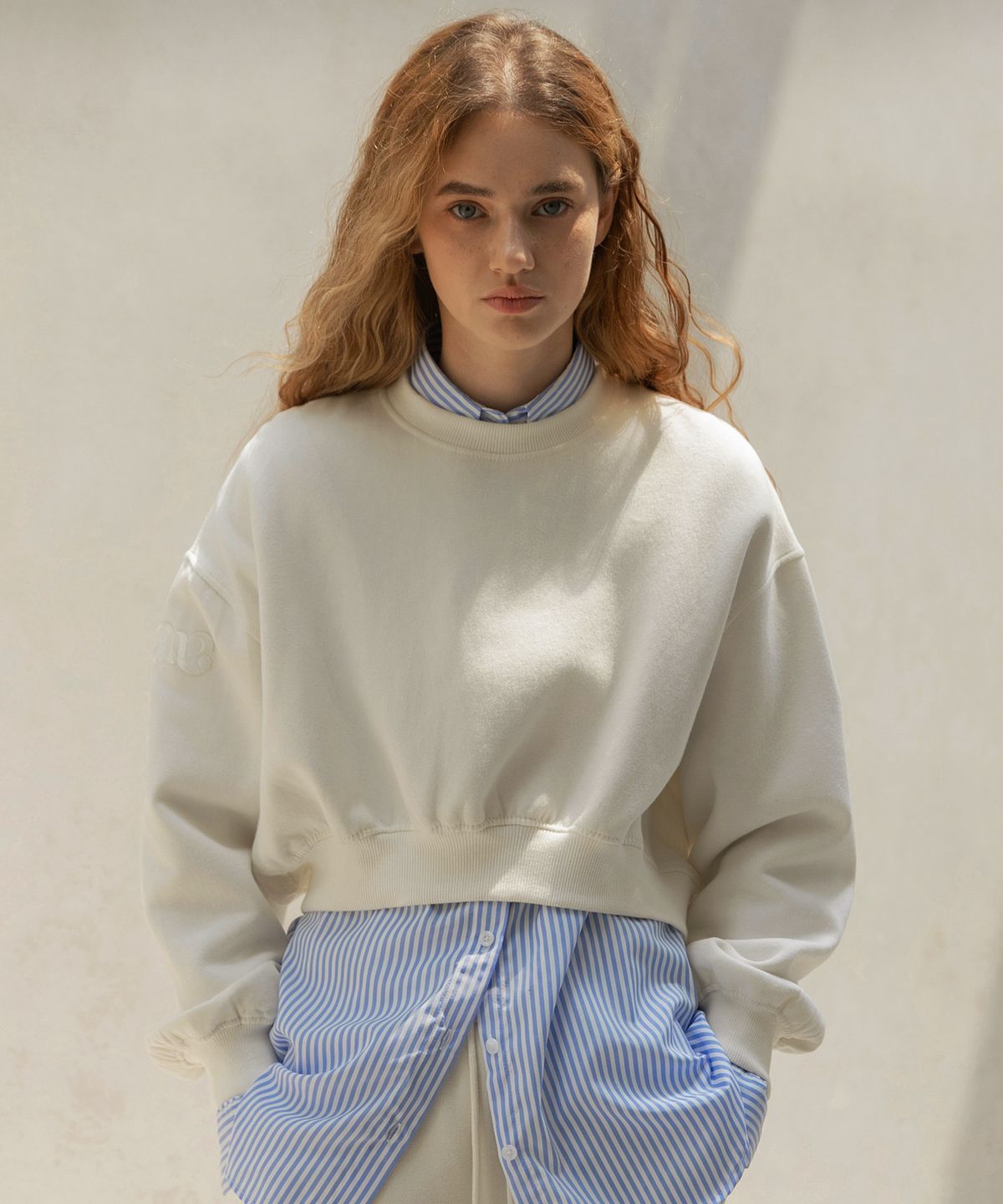 논앤논(NON AND NON) ESSENTIAL CROP SWEATSHIRT_NHTS4105 (IVORY)